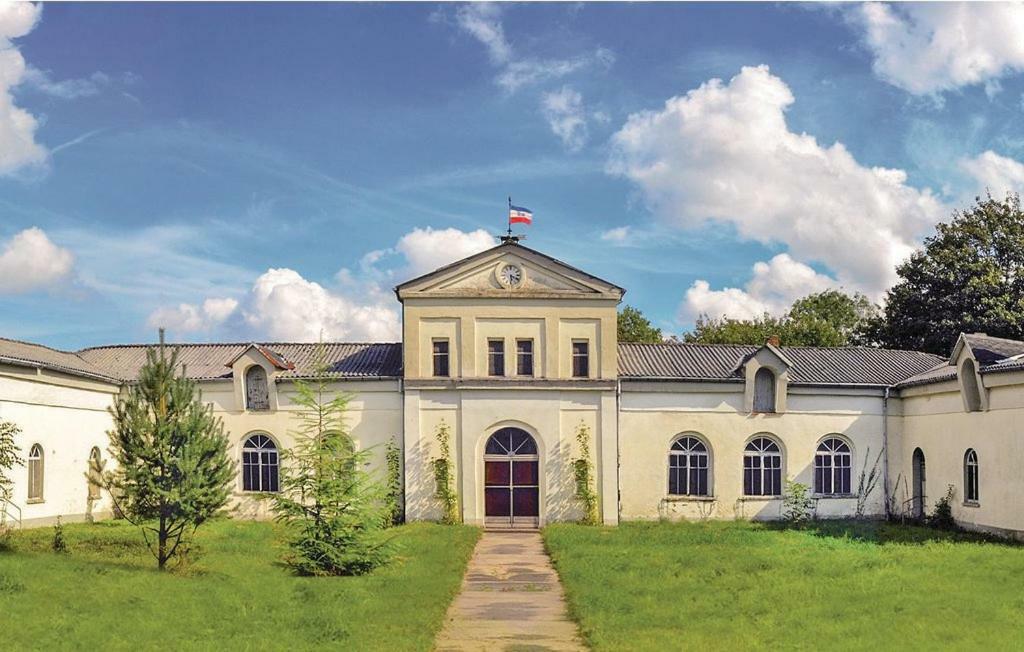 Schloss Tressow Bobitz Εξωτερικό φωτογραφία